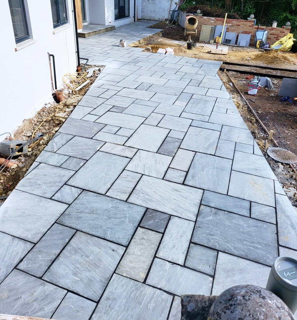 Landscape Design & Build by SJ Landscapes
